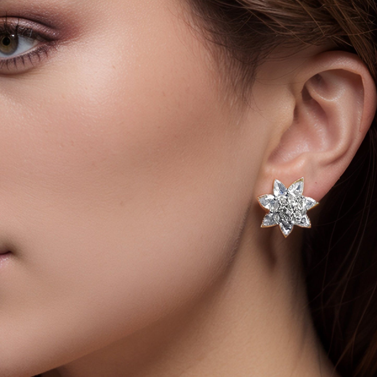 Silver flower-shaped Two-Way Stud Earrings