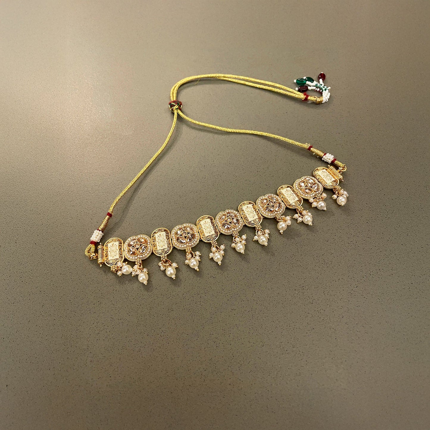 Gold Meera Antique Choker Set