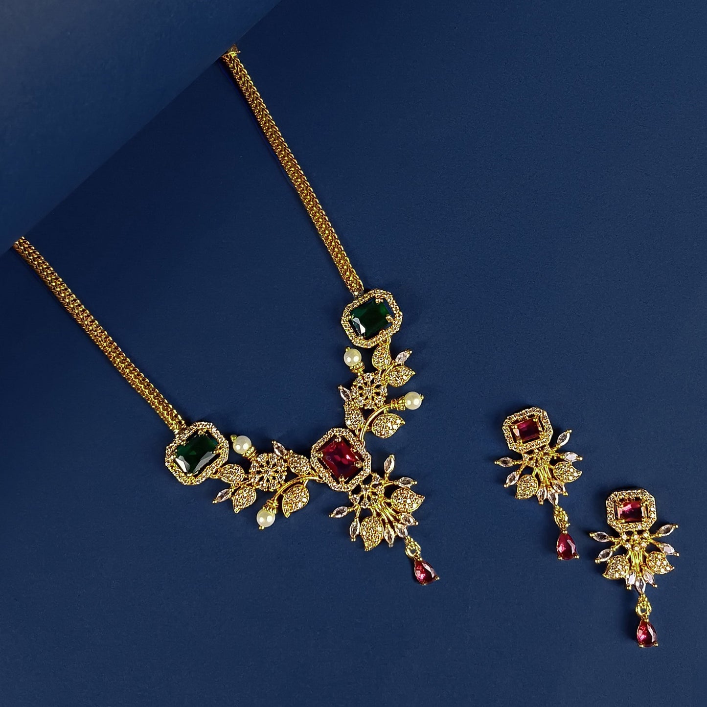 Ivy Necklace Set