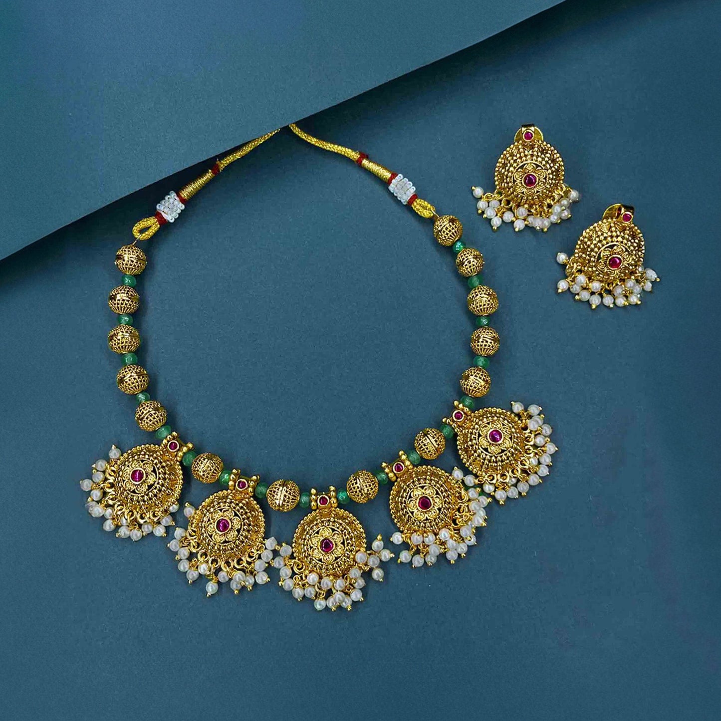 Mukta Antique Necklace Set