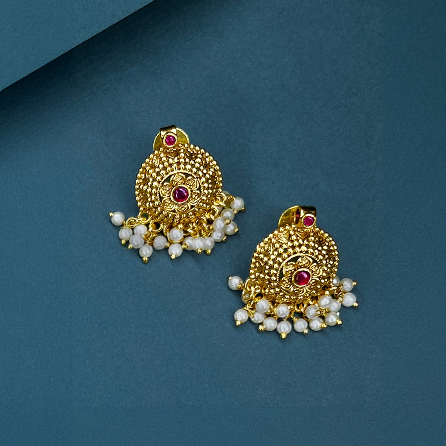 Mukta Antique Necklace Set