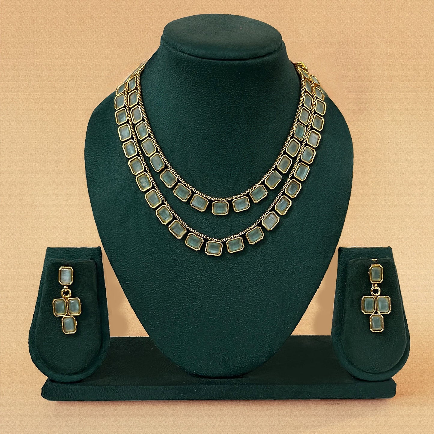 Soma Green Stone Necklace Set