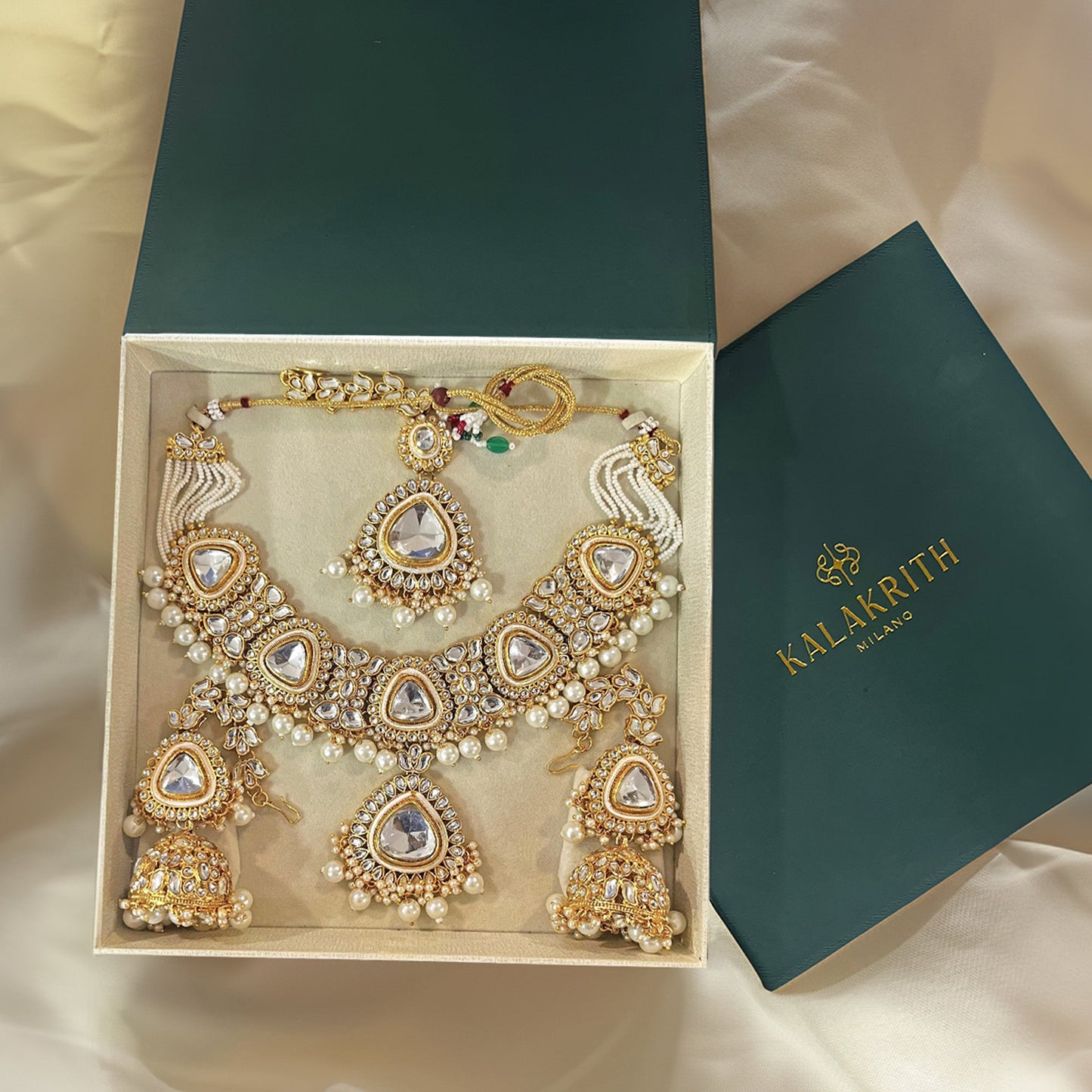 Advika Bridal Pearl Kundan Necklace Set