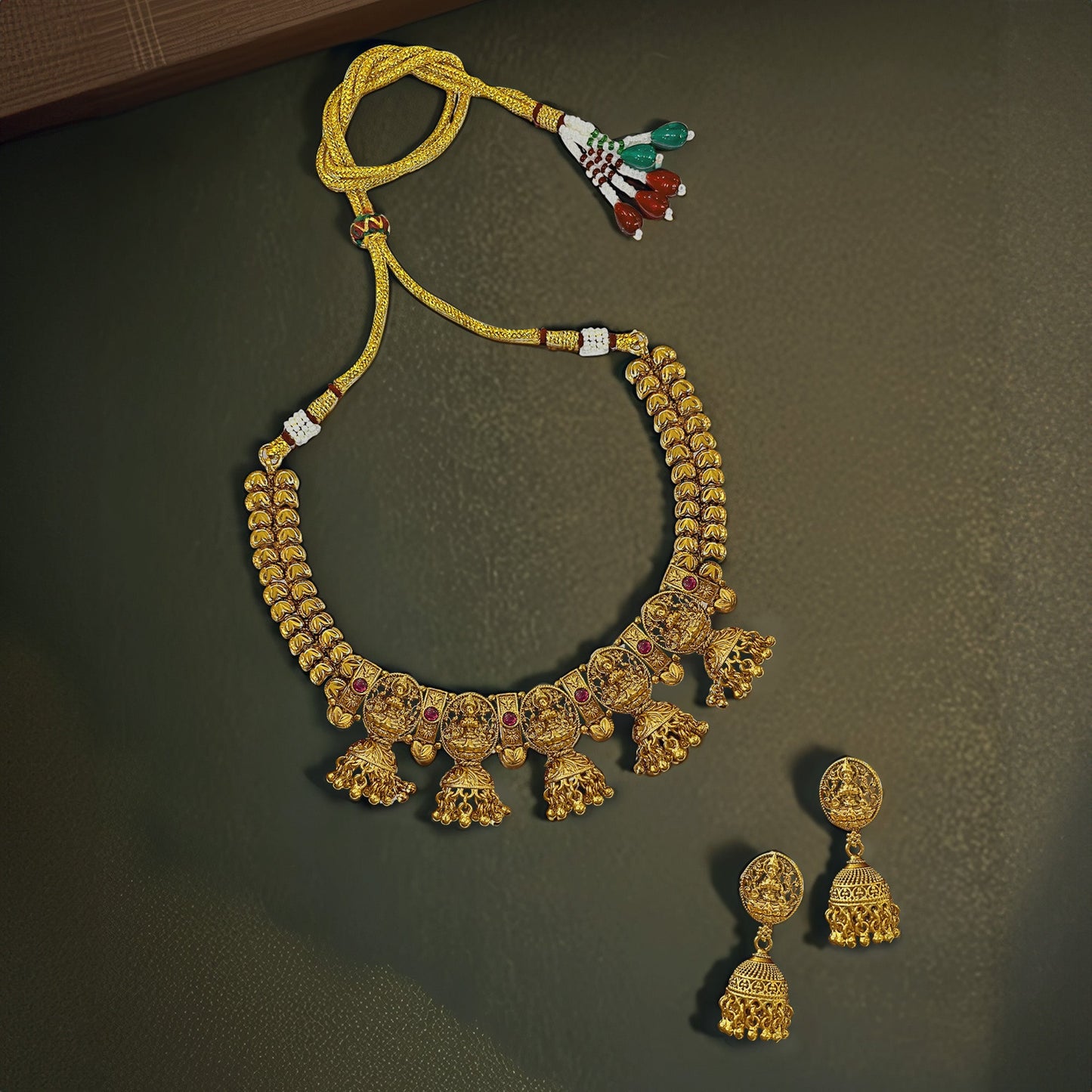 Amrita Gold Temple Necklace Set