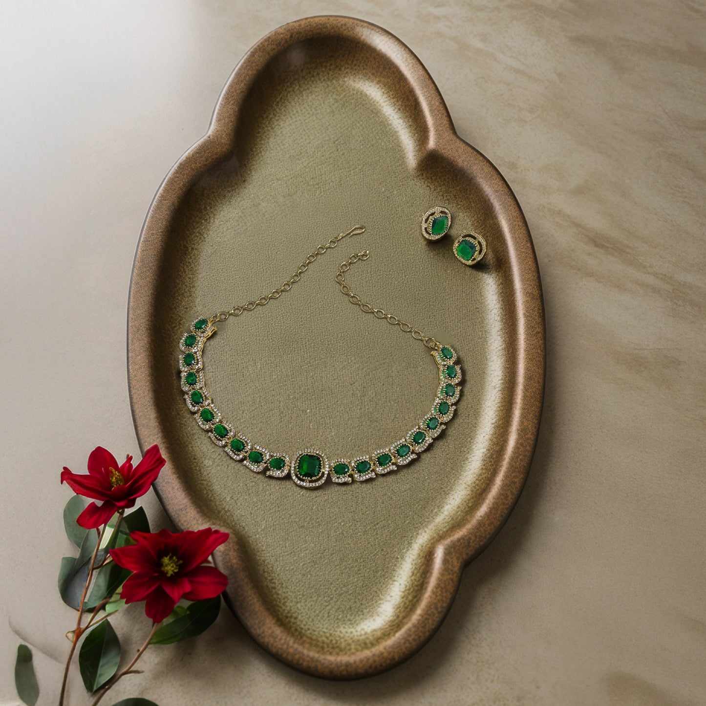 Anne Emerald Necklace Set