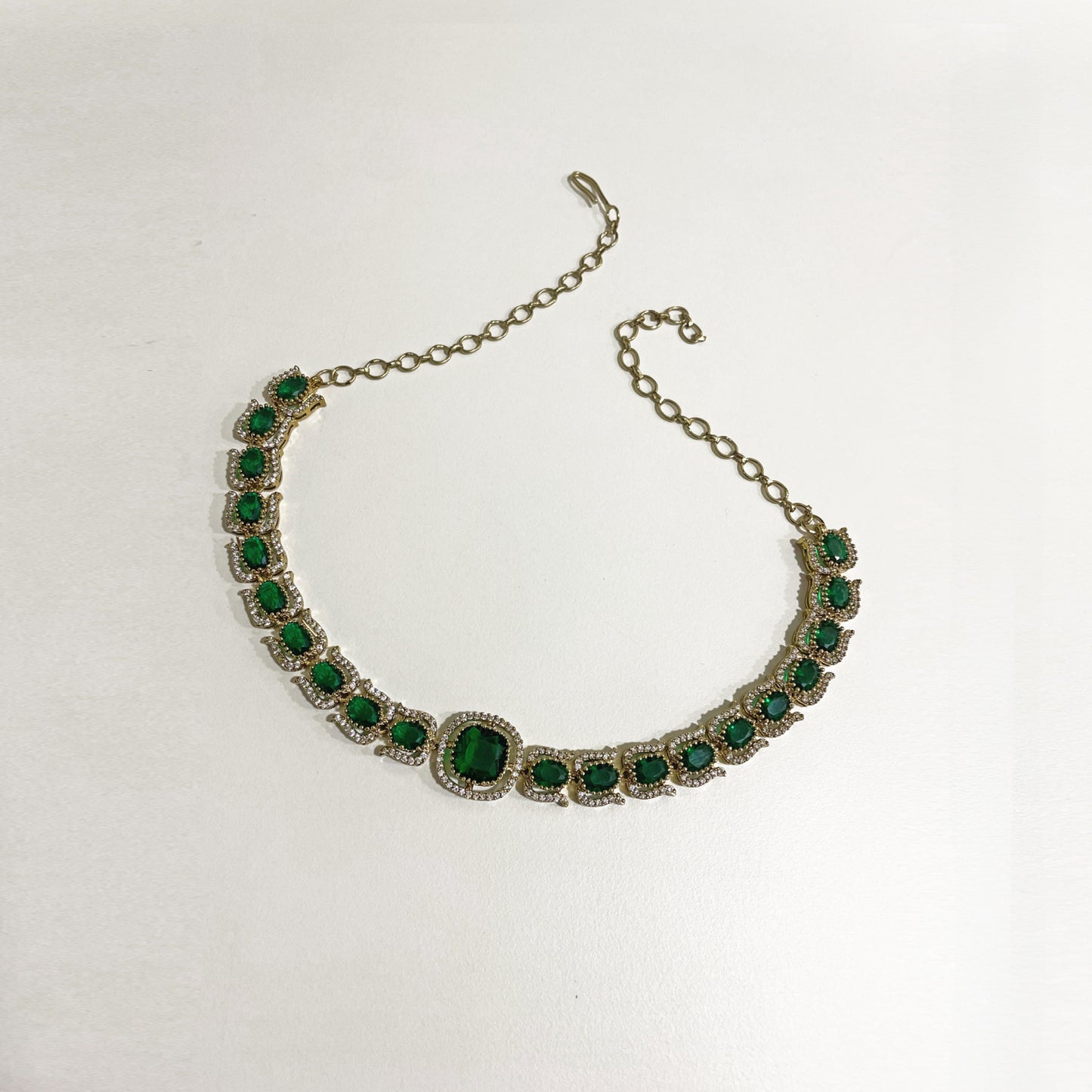 Anne Emerald Necklace Set