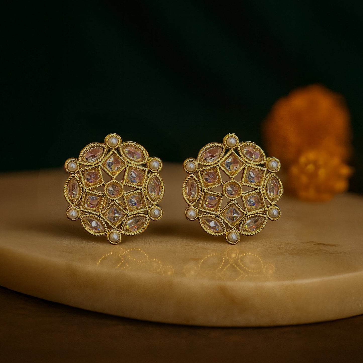 Nitya Studs