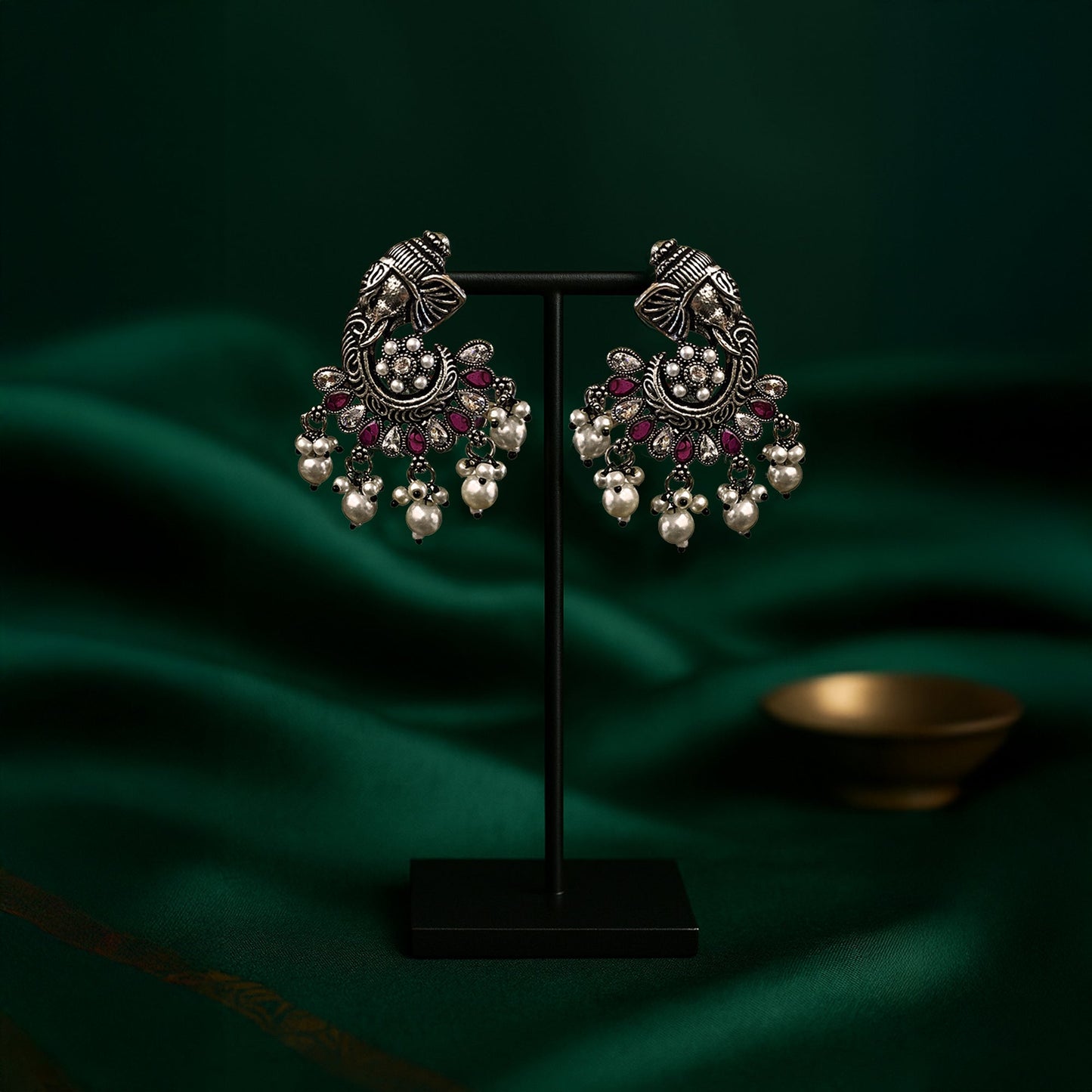 Vinayaka Oxidised Studs