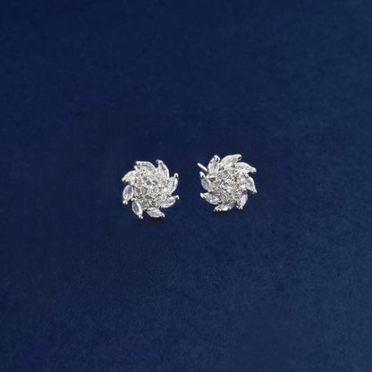 Silver flower-shaped Two-Way Stud Earrings
