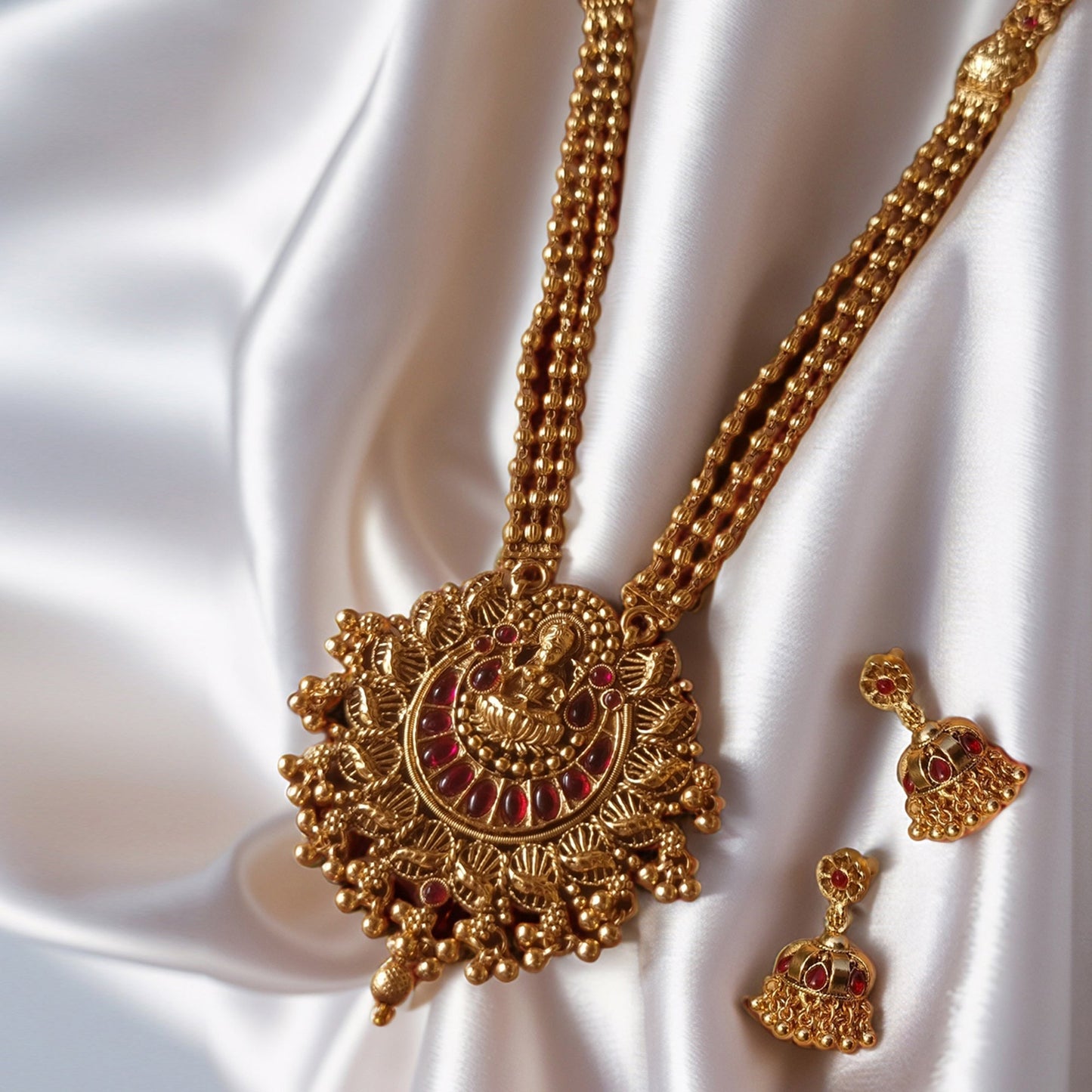 Gold Royal Ruby Temple Necklace Set