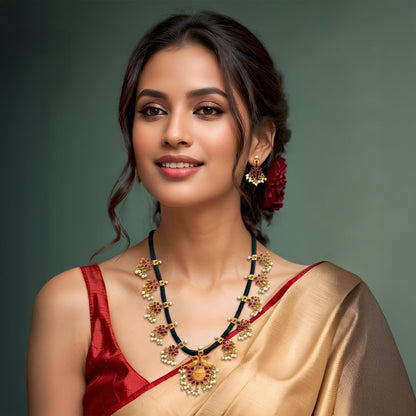 Cord Station Black Necklace Set