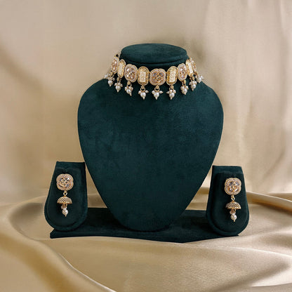 Gold Meera Antique Choker Set