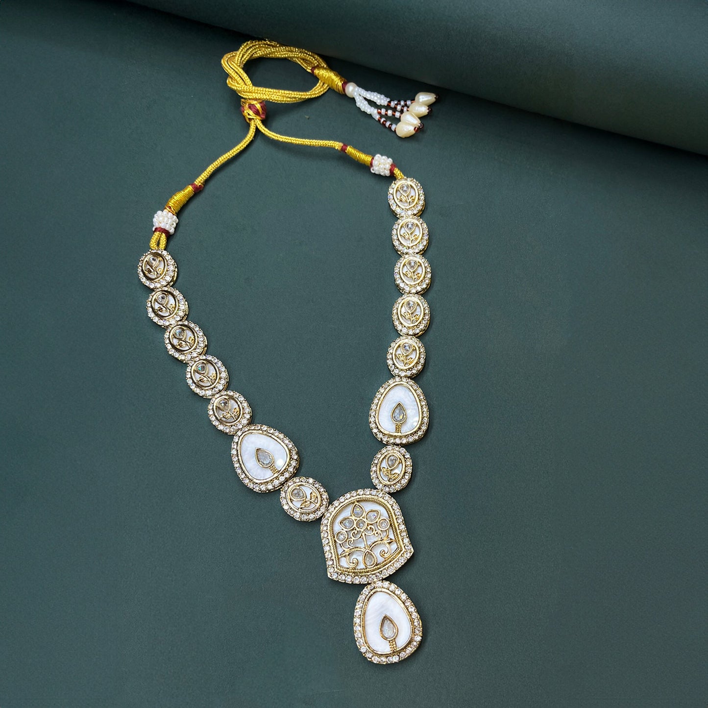 Mallika Antique Necklace Set