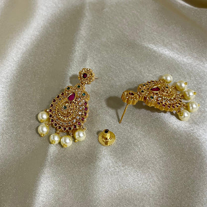 Vaidehi Gold Long Necklace Set