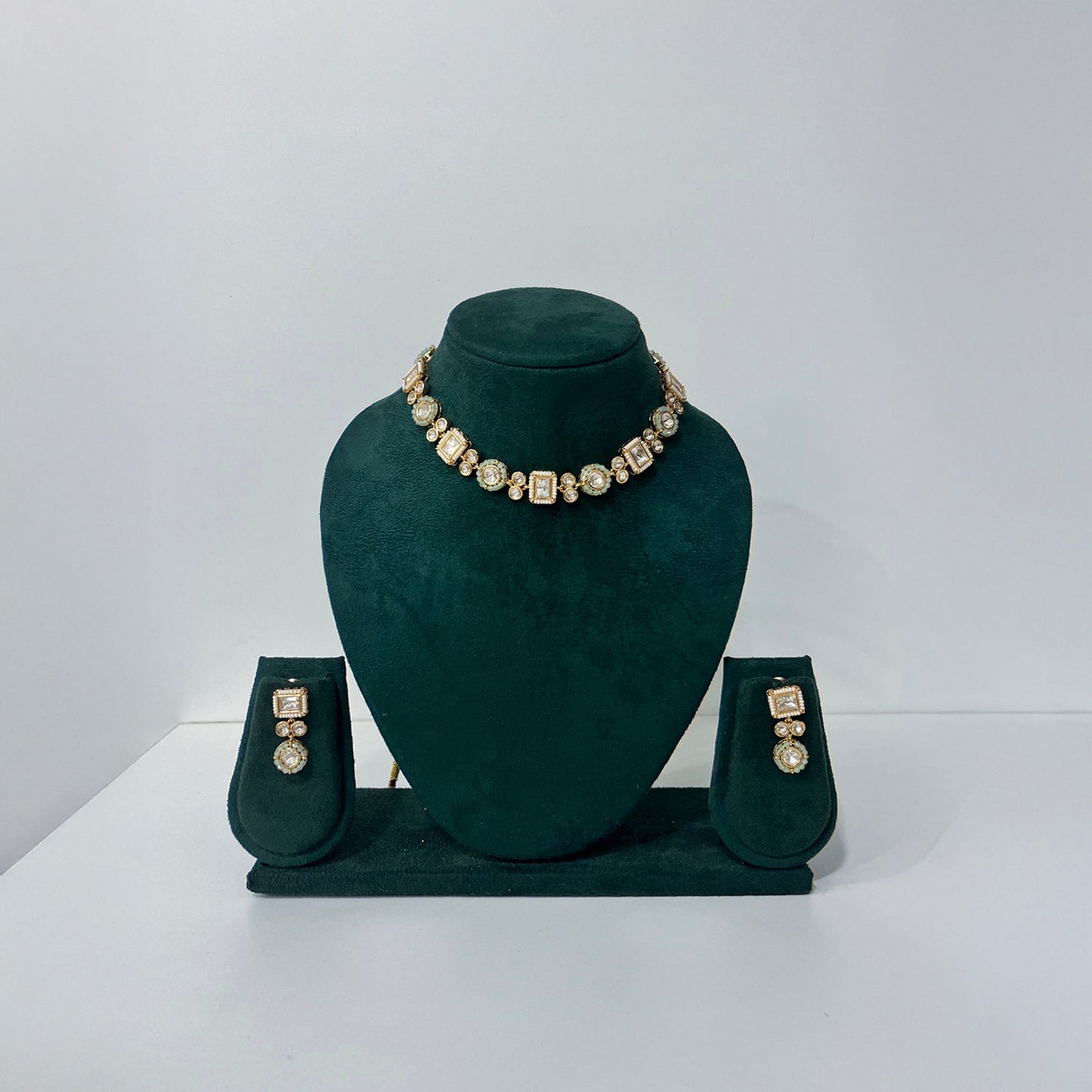 Jiya Beaded Choker Set