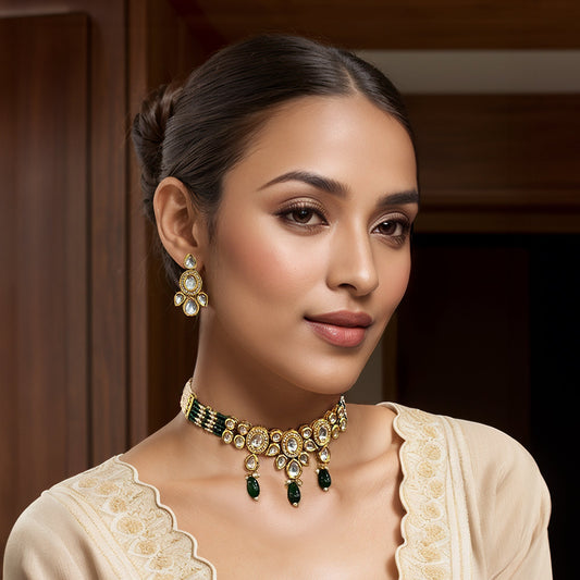 Harini Kundan Choker Necklace Set