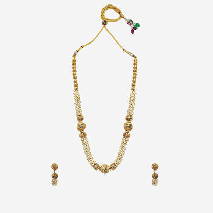 Chitra Pearl Mala Set
