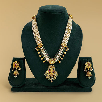Rajvari Beaded Green Beaded Necklace