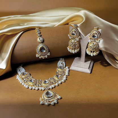 Advika Bridal Pearl Kundan Necklace Set