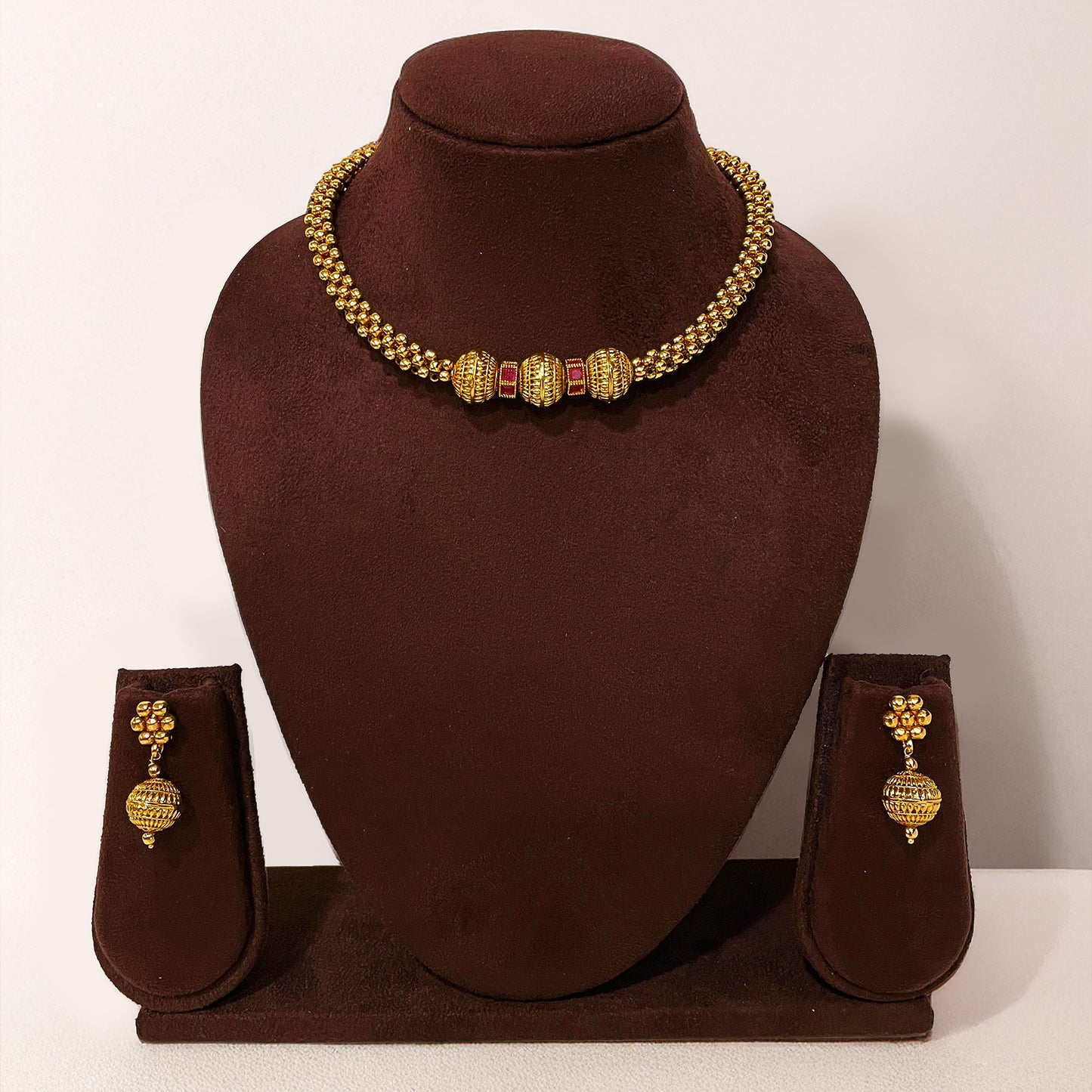 Ramya Thusi Gold Necklace Set