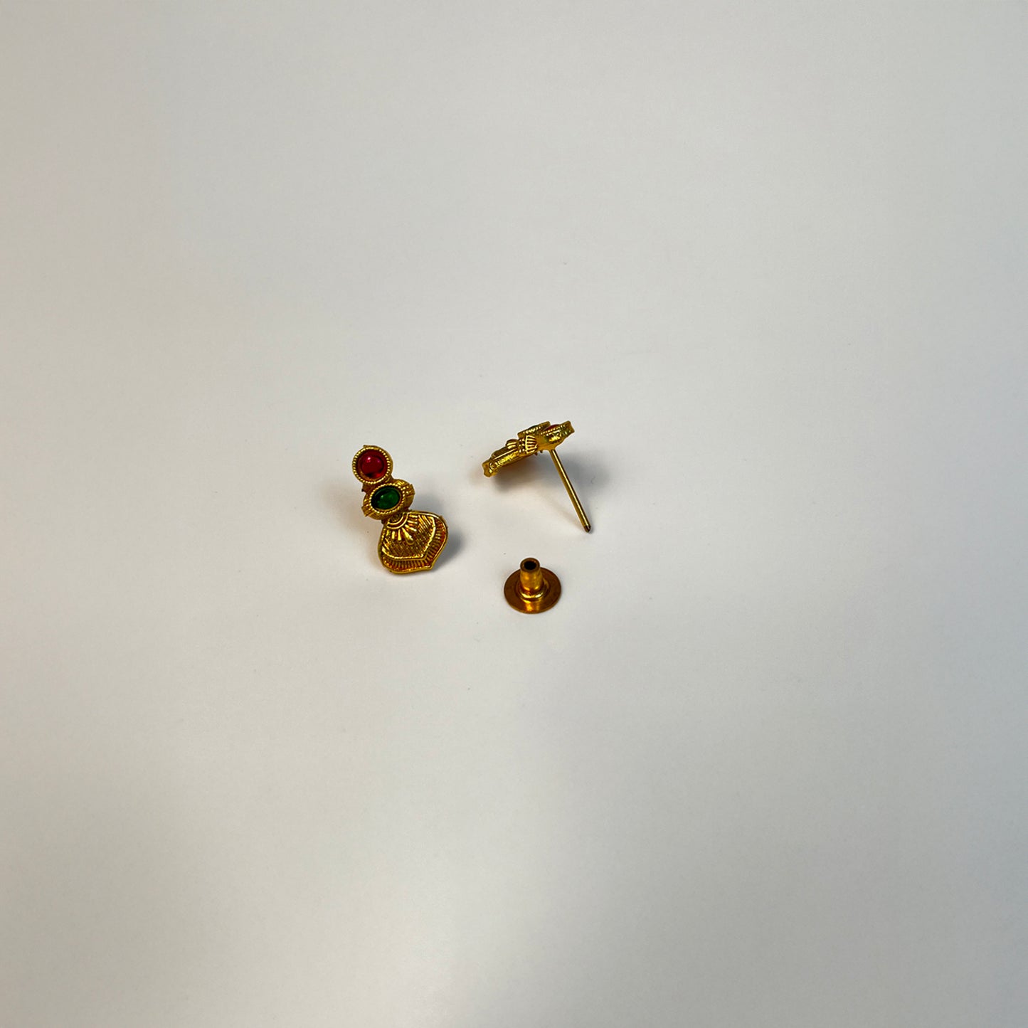 Isha Station Necklace