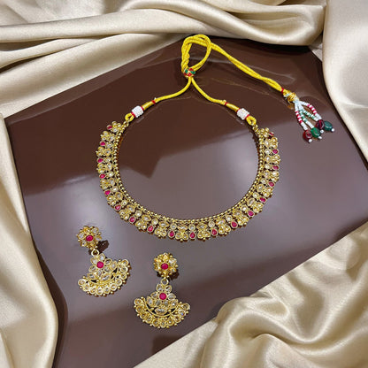 Roohi Necklace Set