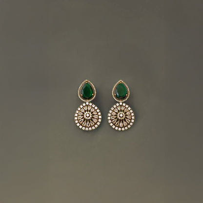 Zoya Emerald Necklace Set