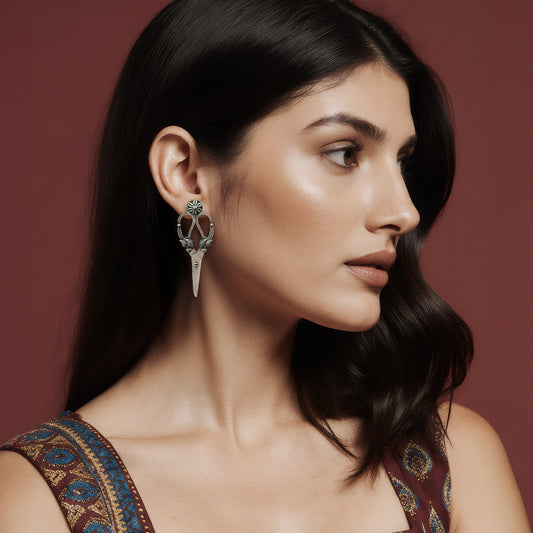 Kainchi Oxidised Studs