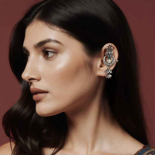 Chandra Oxidised Earcuff