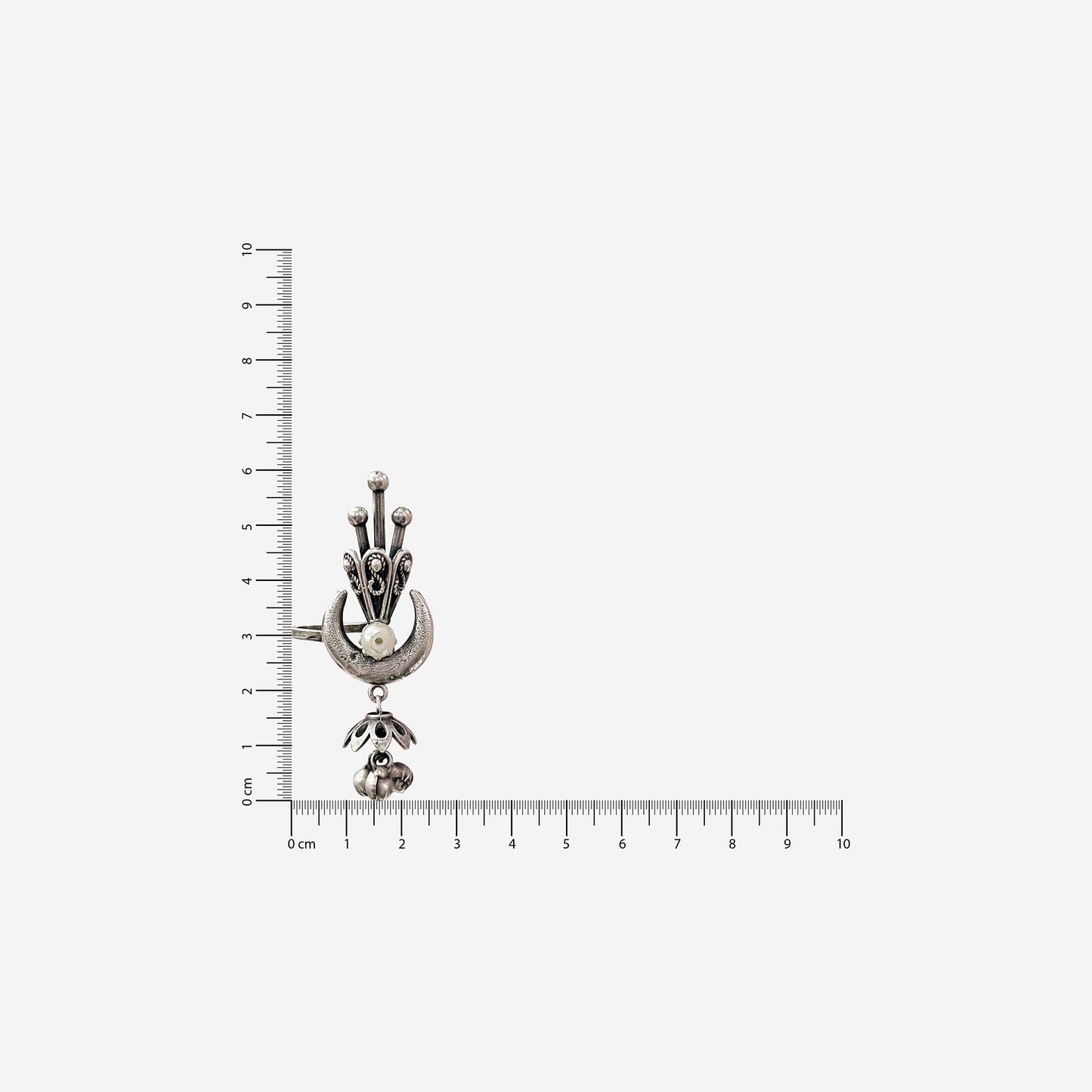 Chandra Oxidised Earcuff