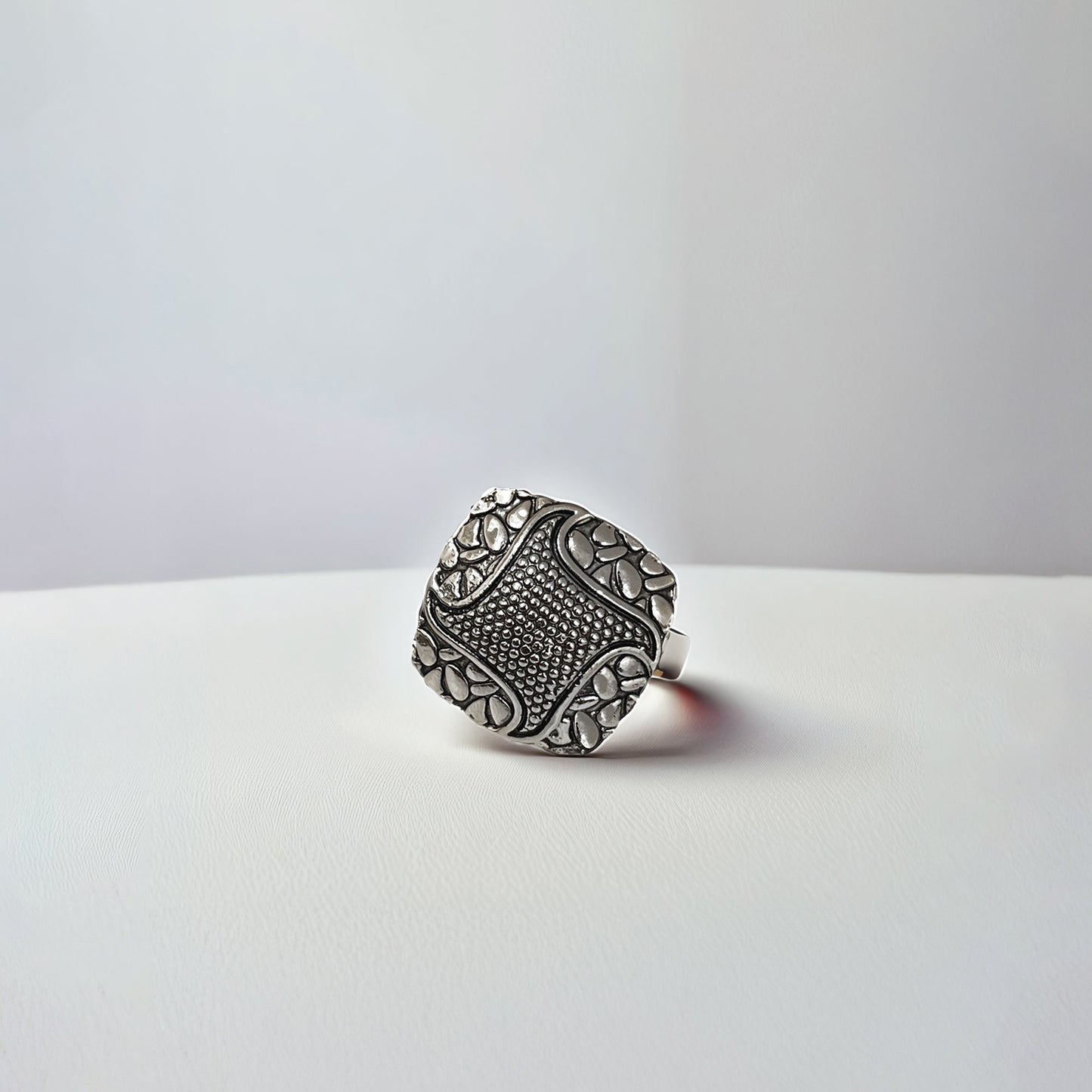 Charvi Oxidised Ring