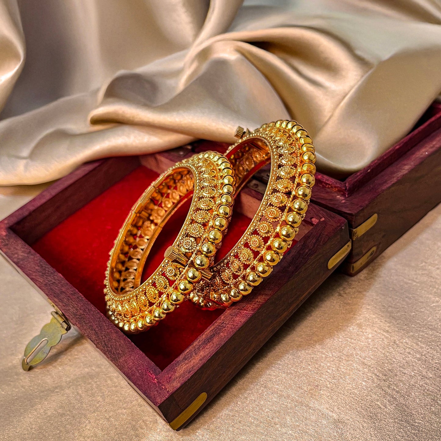 Kalakrith Milano Women Sukriti Bangles