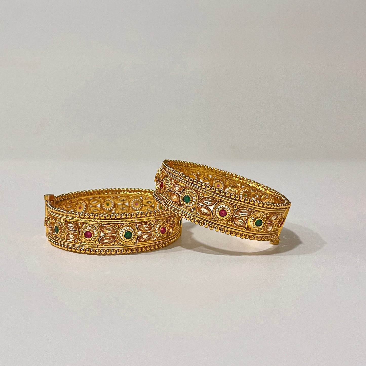 Kalakrith Milano Women Twisha Bangles