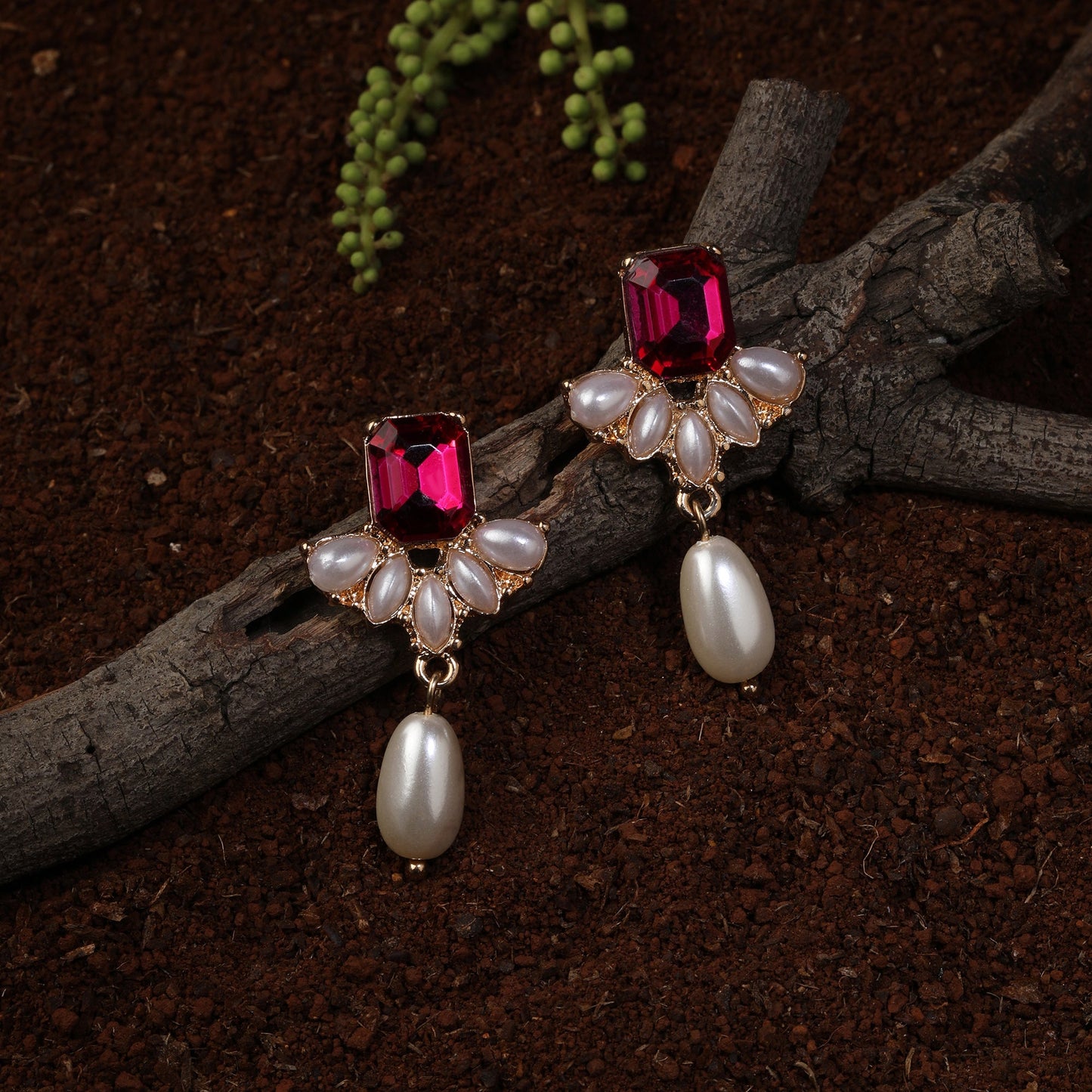 Diamante Short Drop Red Crystal Earrings