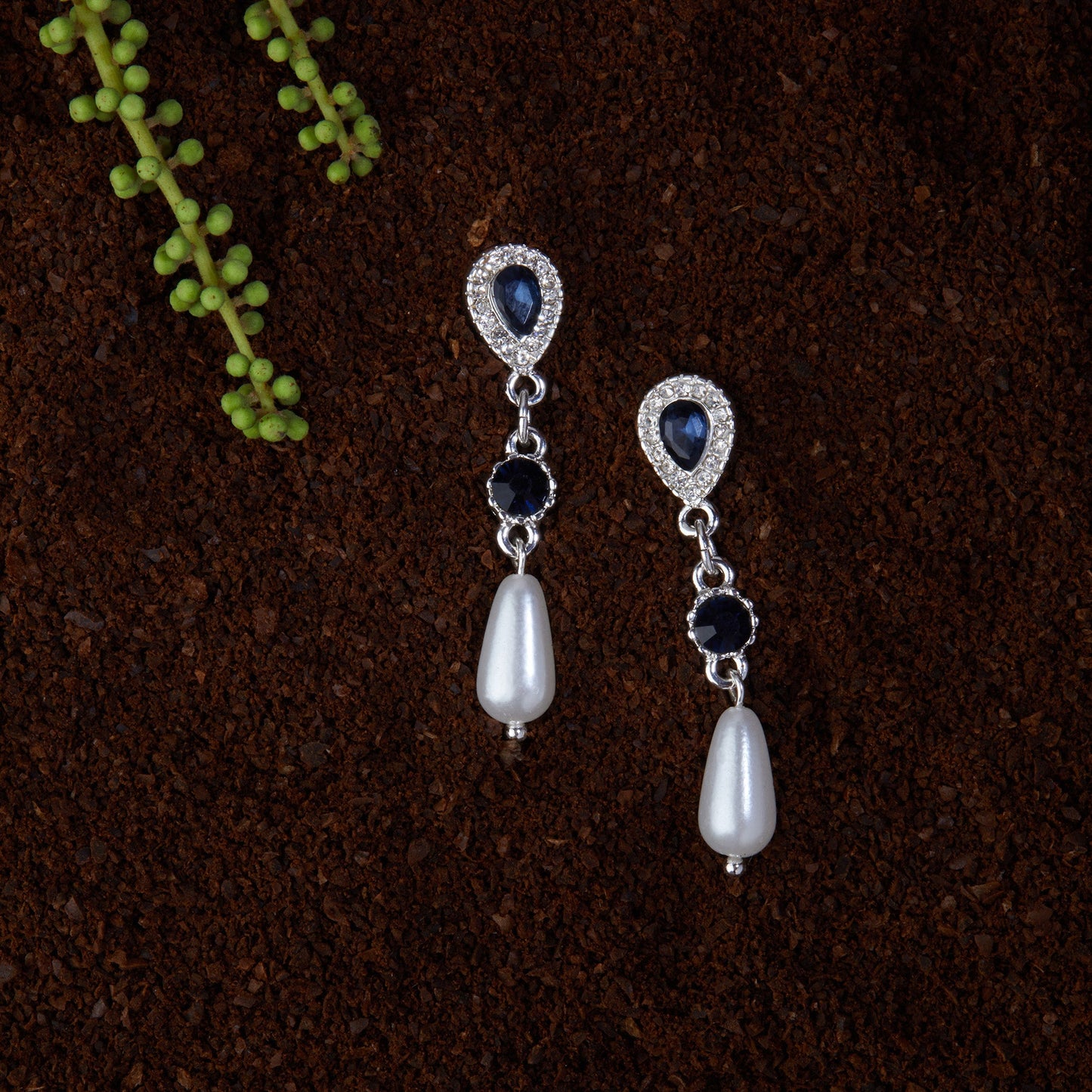 Pearl Short Drop Silver Earring