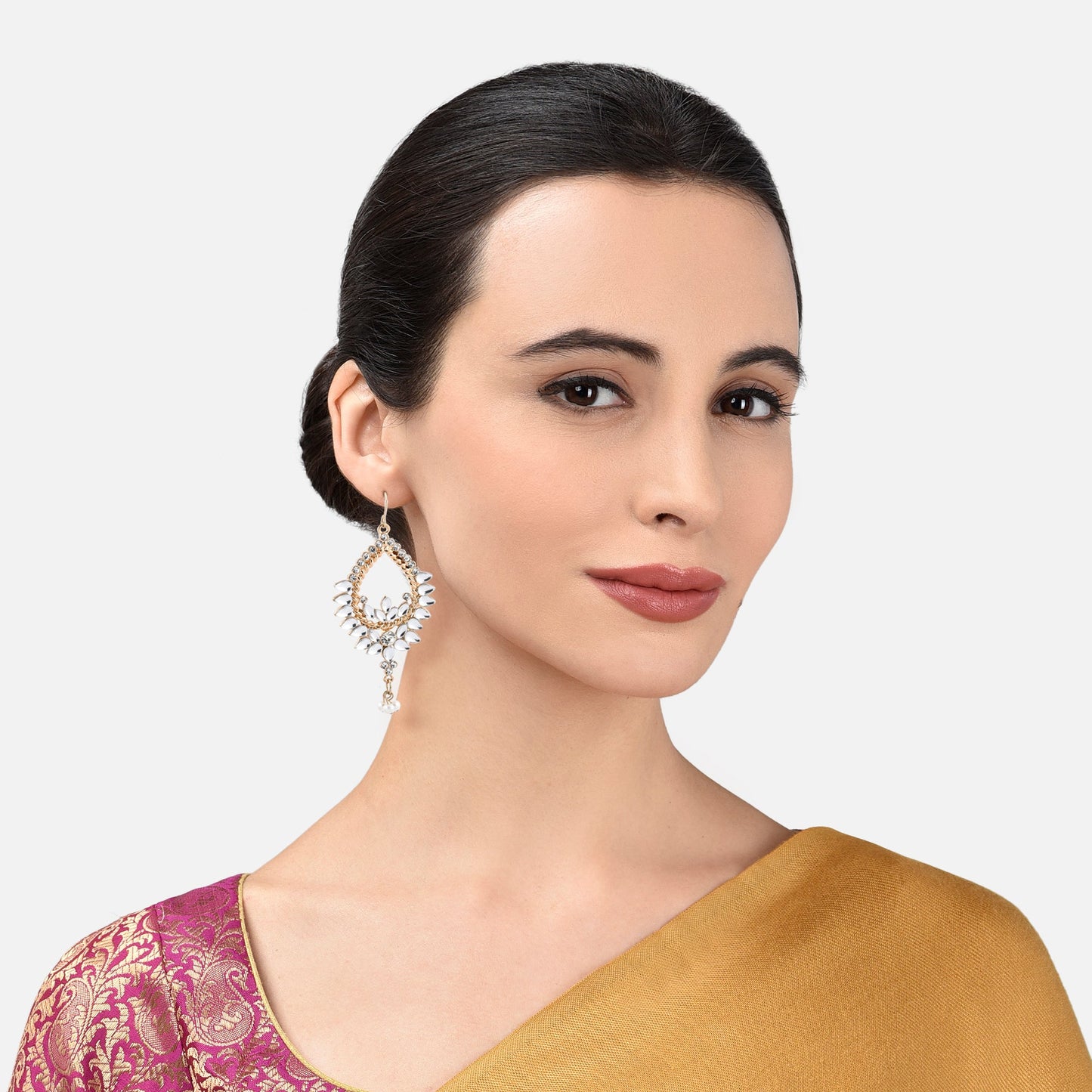 Gold Diamante Chanbalis Earrings