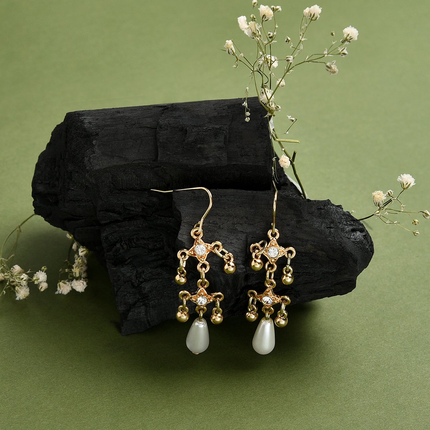 Gold Drop Pearl Earrings